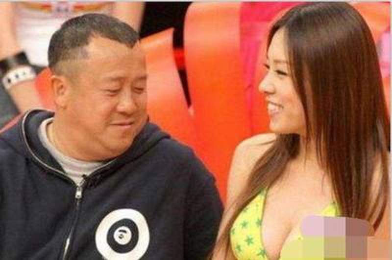 蔡徐坤